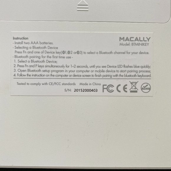 Keyboard, wireless, bluetooth, MAC compatible - Picture 2 of 2